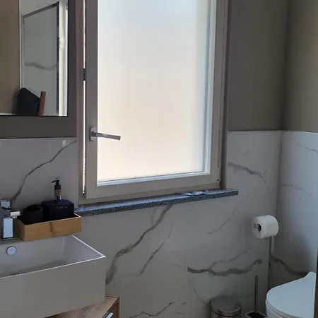 La Casetta 1 Apartman Biella