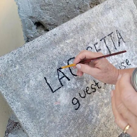 La Casetta 1 *